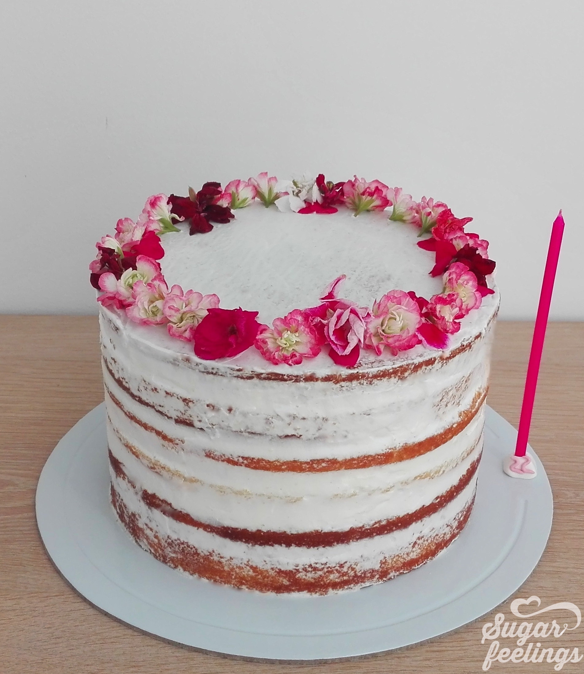 Naked Cake & Edible flowers