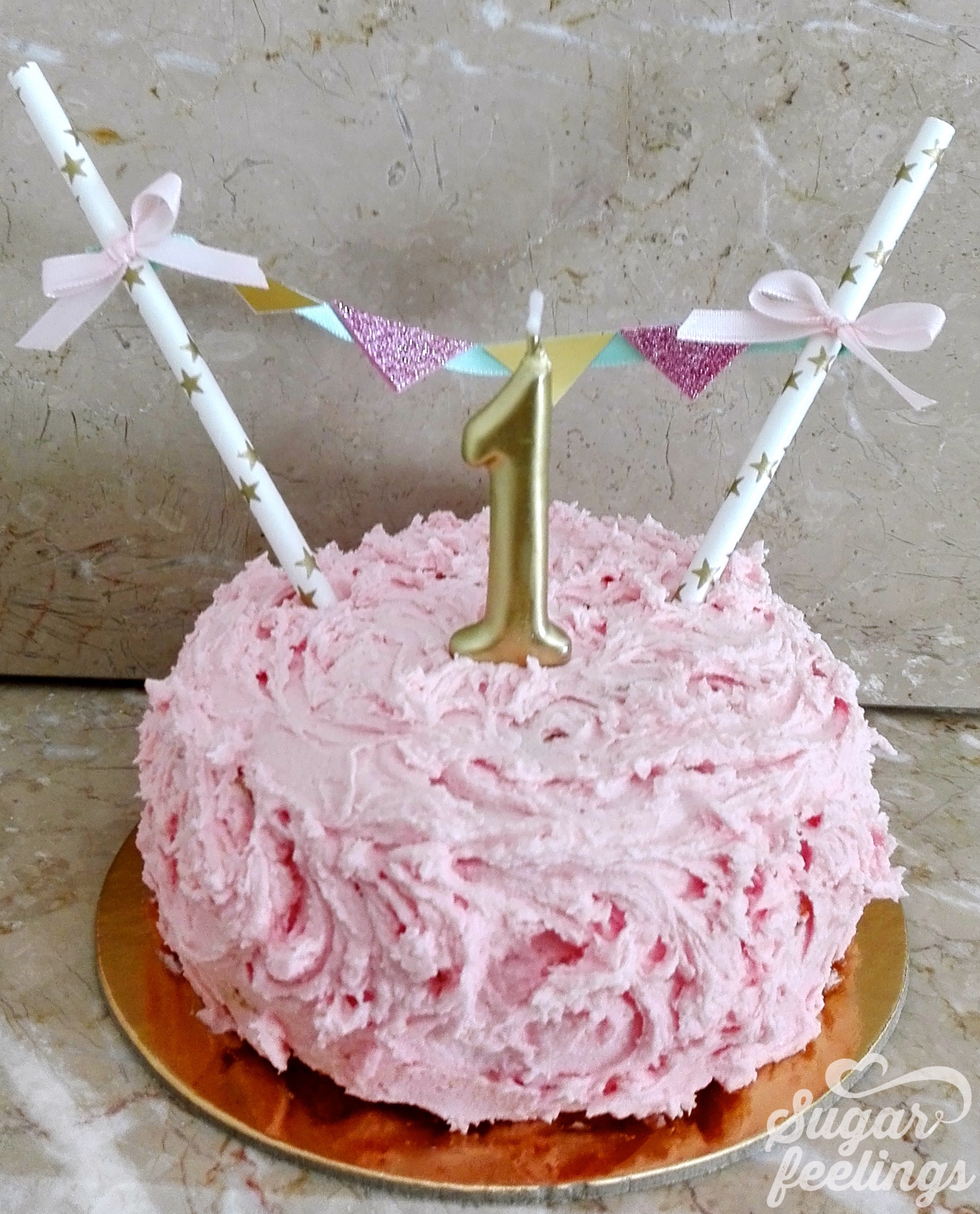 “Smash the cake”